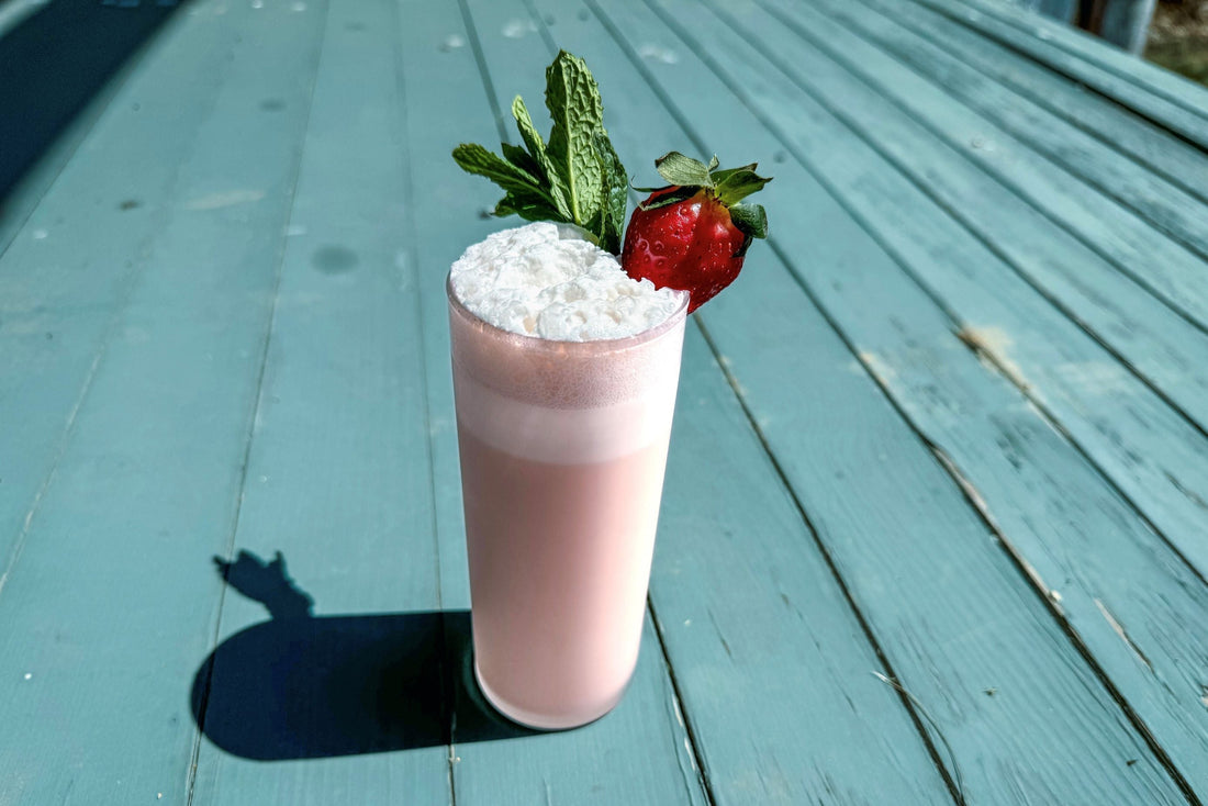 Strawberry Ramos Gin Fizz